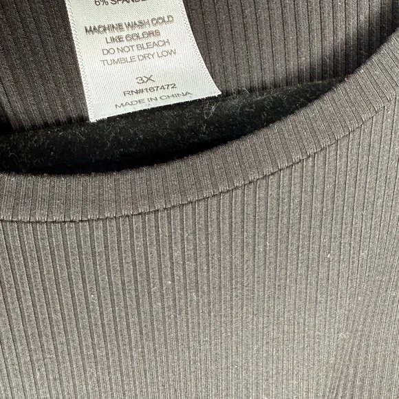 Black Ribbed Long Sleeve Top - 3X - Picture 3 of 4